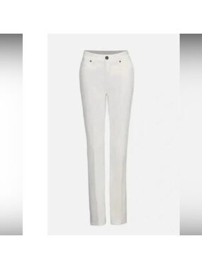 CAbi 5th Avenue White High-Rise Flared Jeans #6285R - Size 2 - EUC